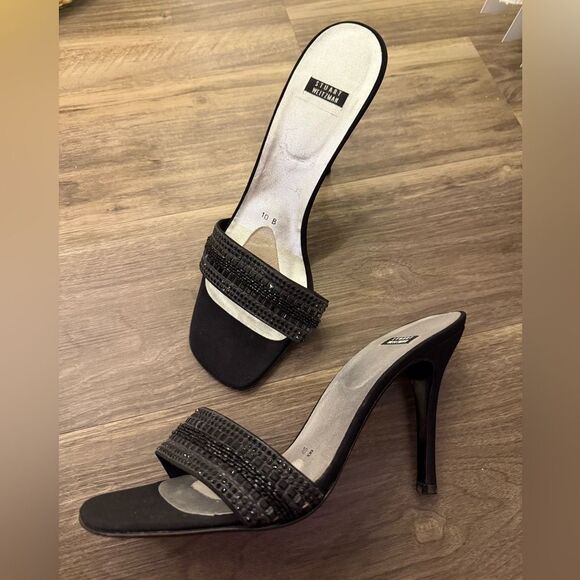 Stuart Weitzman Womens Vintage Mule Beaded Heels‎ Classic Black, 10B, NO BOX - Picture 9 of 9